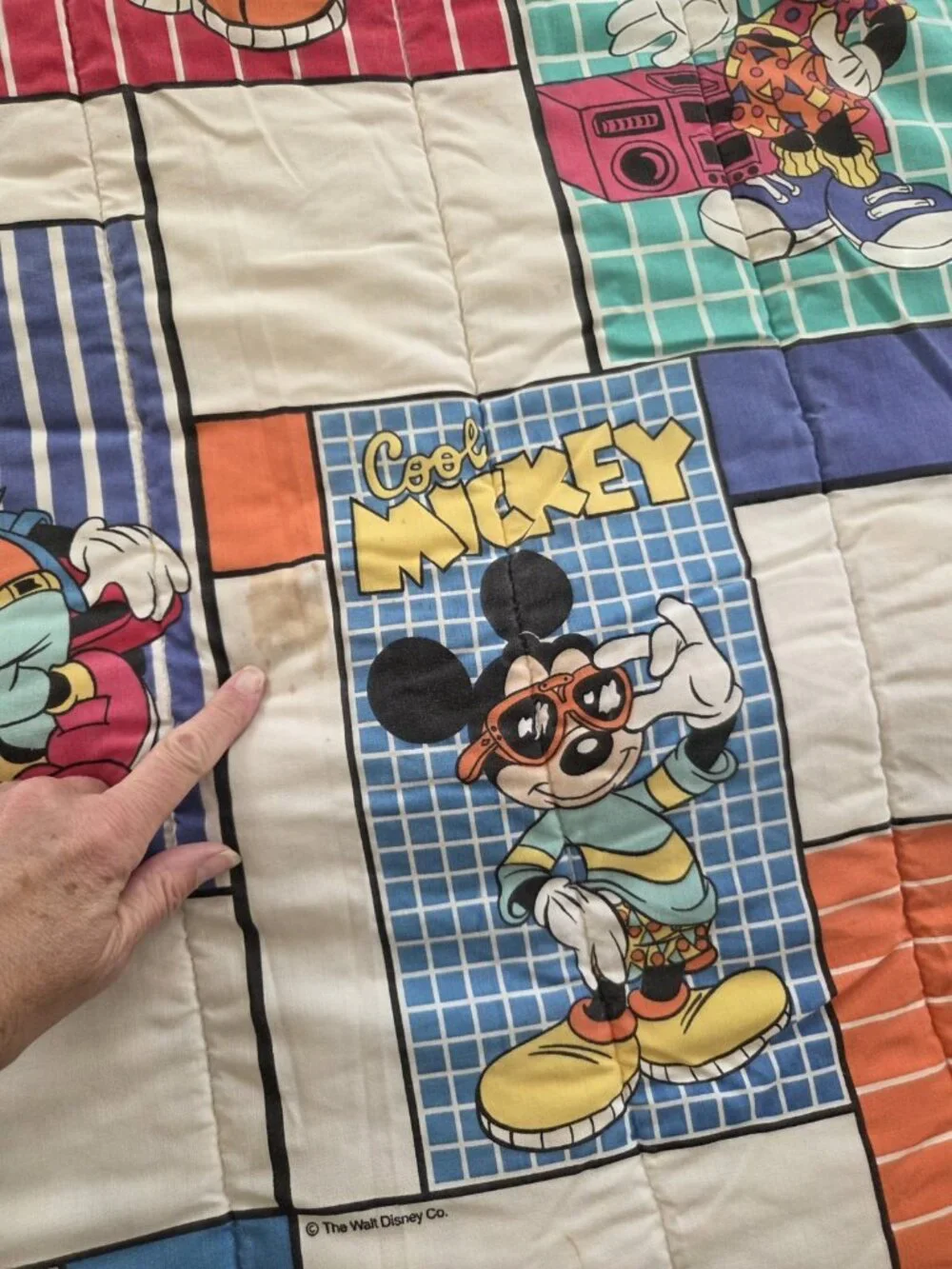 VTG mickey mouse twin comforter 1980's retro walt disney Bright colors.